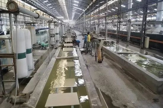 陶瓷廠廢氣惡臭讓人苦不堪言，Dejing的凈?除臭劑幫助企業(yè)達標排放！.jpg